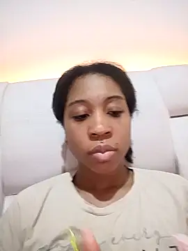 Zaira Rose  online show from 05/03/26, 01:55