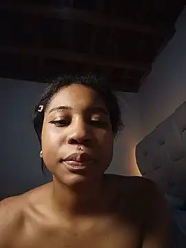 Zaira Rose  online show from 06/25/26, 05:12