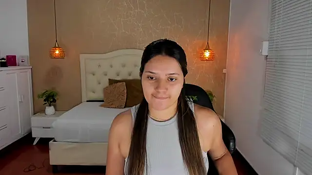 Snapshot of Hadley_ chatting on 06/17/26, 03:09 Hadley online show from 06/17/26, 03:09