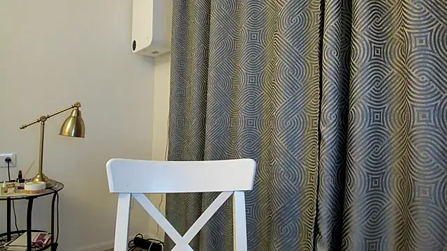 Snapshot of Hustle_Babyy chatting on 02/12/26, 06:14 Hustle Babyy online show from 02/12/26, 06:14