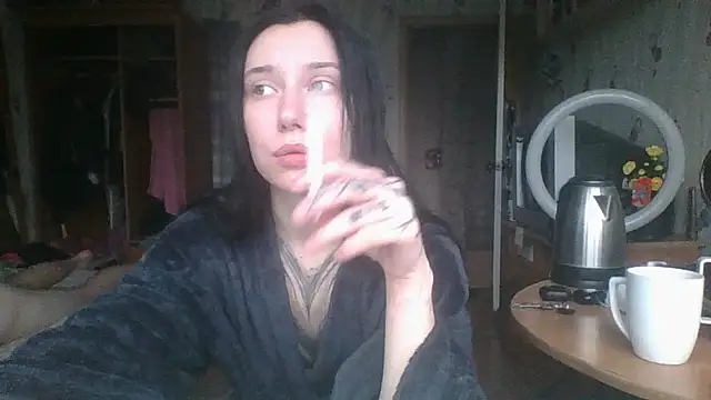 Snapshot of RussNocturnal chatting on 06/17/26, 01:08 RussNocturnal online show from 06/17/26, 01:08