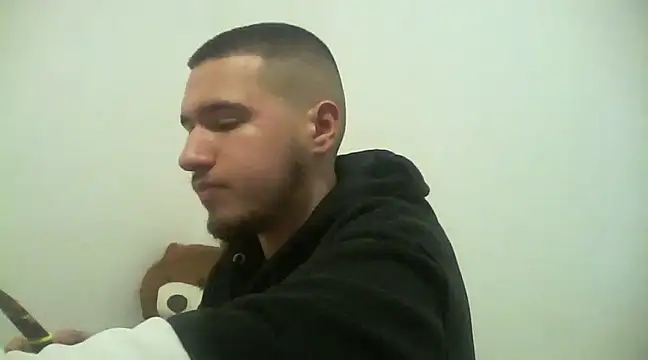 Drag Queen online show from 02/01/25, 04:33