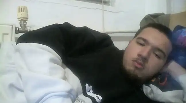 Drag Queen online show from 03/18/25, 07:42