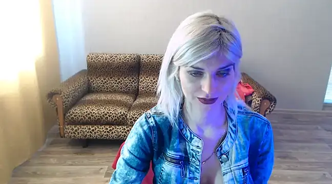 SexyBeatriice online show from 02/24/25, 10:48