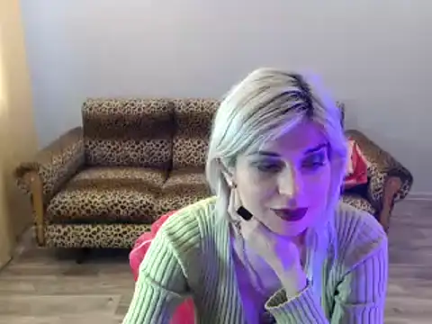 SexyBeatriice online show from 03/16/25, 01:27