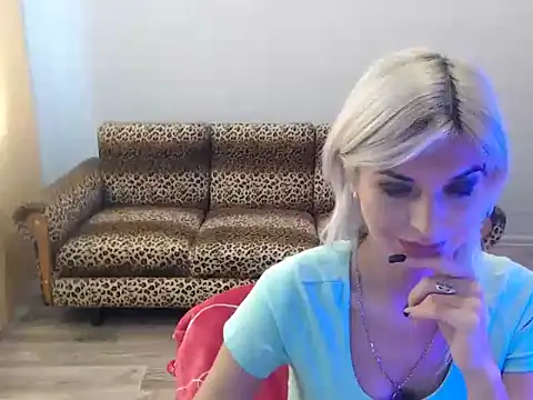 SexyBeatriice online show from 09/27/25, 06:29