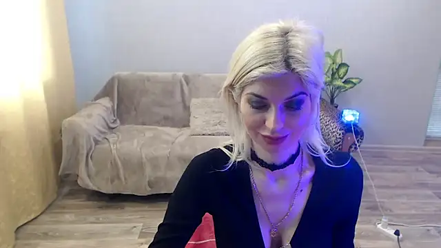 SexyBeatriice online show from 03/27/26, 08:26