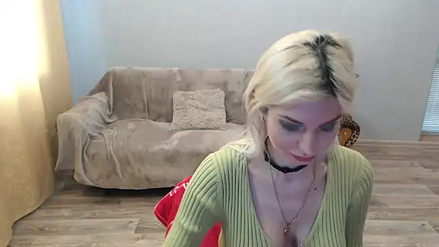 SexyBeatriice online show from 04/20/26, 06:27