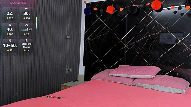 Estefy gomez09 online show from 11/08/25, 03:50