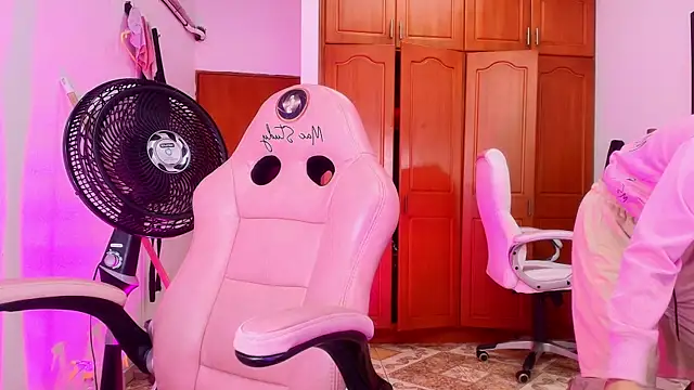 sharlott miller online show from 03/05/25, 12:00