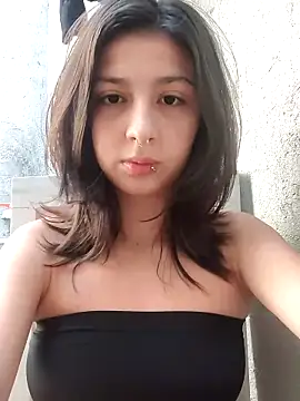 Snapshot of Maiden-Hot chatting on 02/02/26, 06:28 Maiden-Hot online show from 02/02/26, 06:28