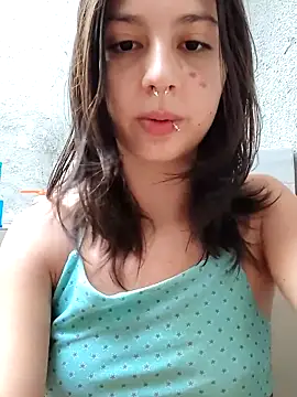 Snapshot of Maiden-Hot chatting on 02/06/26, 07:39 Maiden-Hot online show from 02/06/26, 07:39