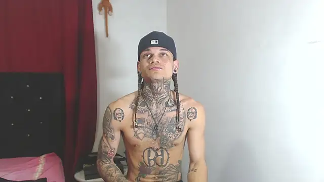 hot man05 online show from 03/14/25, 02:42