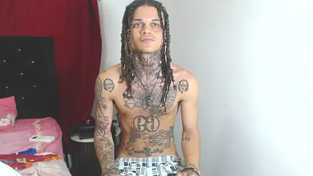 hot man05 online show from 03/16/25, 11:38