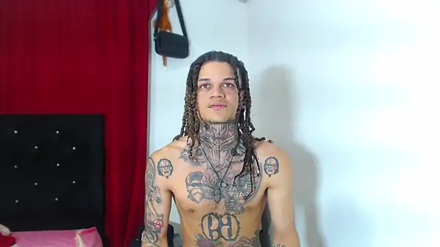 hot man05 online show from 03/18/25, 05:09
