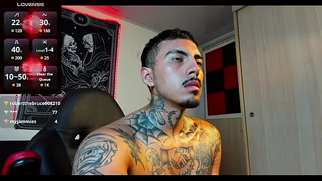 Snapshot of scockpion__ chatting on 02/12/25, 12:01 scockpion online show from 02/12/25, 12:01