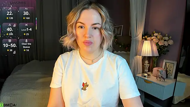 Snapshot of Nikki_Kai chatting on 11/03/25, 11:37 Nikki Kai online show from 11/03/25, 11:37