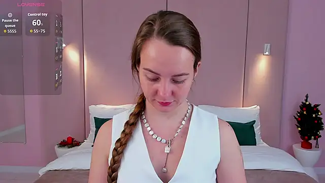 JaniceCollins online show from 12/19/25, 03:13