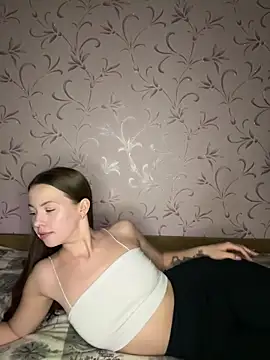 Arielle Swan online show from 02/01/26, 03:21