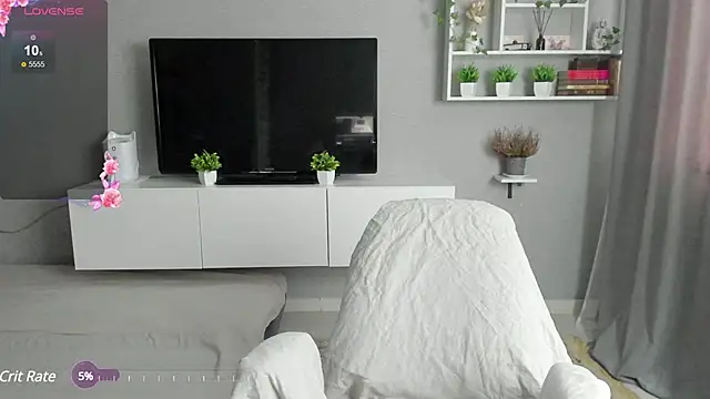 Snapshot of avegothy- chatting on 02/17/25, 12:38 avegothy- online show from 02/17/25, 12:38