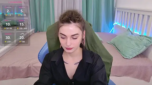 Snapshot of AnTikaMy chatting on 02/18/25, 04:37 AnTikaMy online show from 02/18/25, 04:37