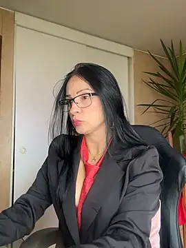 ValeriaVixen online show from 04/14/26, 06:36