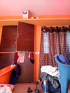 bigcock thick online show from 04/11/26, 02:16