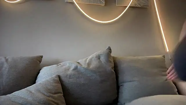 amandatalk online show from 09/21/25, 05:20