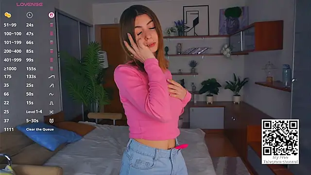 ErlinaBuoy online show from 11/24/25, 06:35