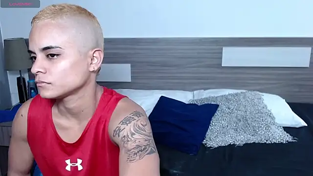 Liiamthompson online show from 01/07/26, 09:56