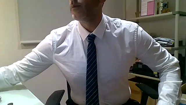 66MA69 online show from 04/15/26, 04:30