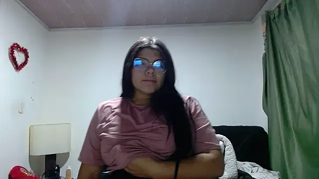 viccky vick online show from 10/21/25, 02:34