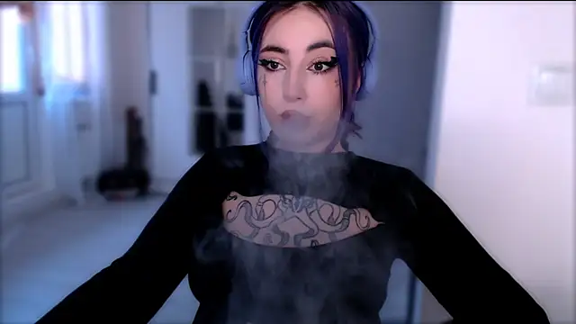 purplewitch online show from 11/14/25, 09:41