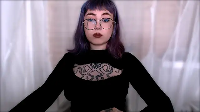 purplewitch online show from 12/16/25, 08:14