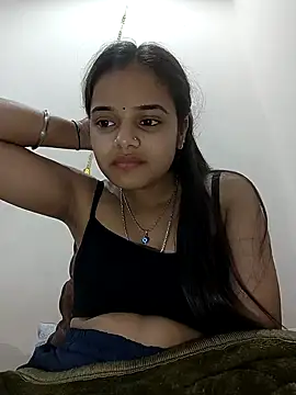 Snapshot of RAYI_123 chatting on 02/03/25, 11:26 RAYI 123 online show from 02/03/25, 11:26