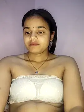 Snapshot of RAYI_123 chatting on 03/03/25, 06:01 RAYI 123 online show from 03/03/25, 06:01