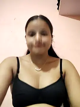 RAYI 123 online show from 04/26/26, 03:42