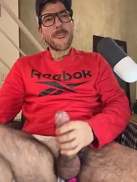 Snapshot of Nikolaj-pristino chatting on 02/17/26, 10:34 Nikolaj-pristino online show from 02/17/26, 10:34