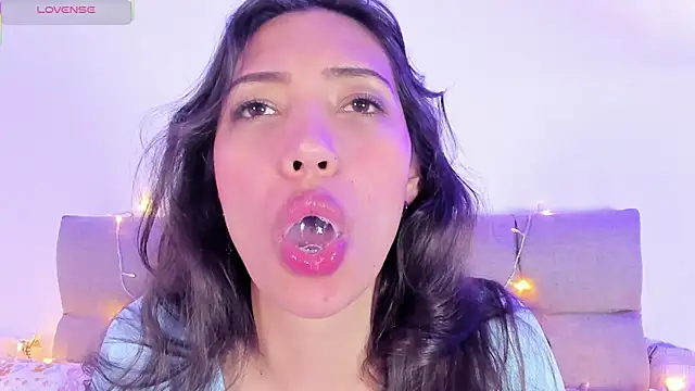 Miss veronicaa2 online show from 02/11/25, 03:18