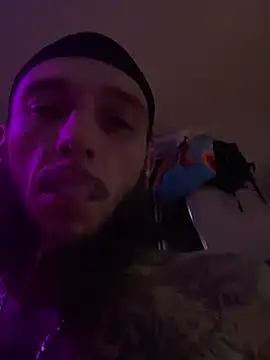 cruz815 online show from 02/28/25, 03:04