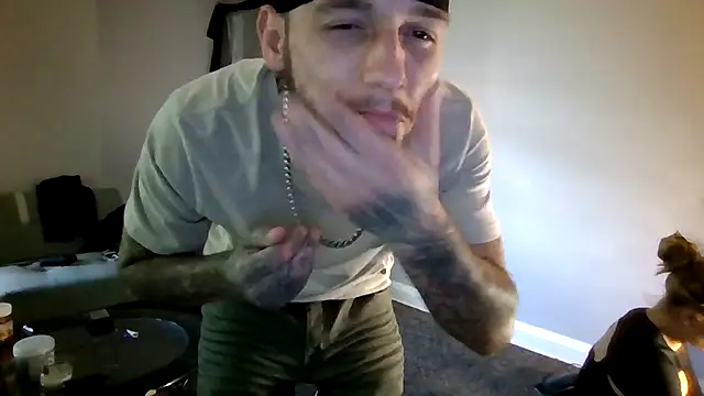 cruz815 online show from 10/15/25, 07:25