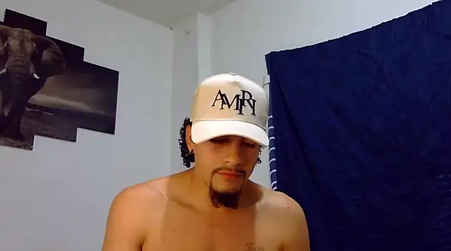 Snapshot of Keiviid chatting on 02/09/25, 04:40 Keiviid online show from 02/09/25, 04:40