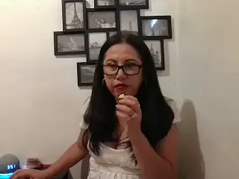 MirandaLatinaLovely online show from 02/14/25, 09:53