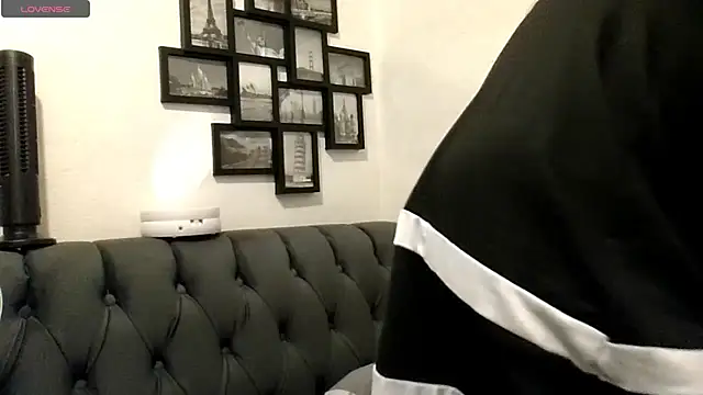 MirandaLatinaLovely online show from 06/04/26, 05:52