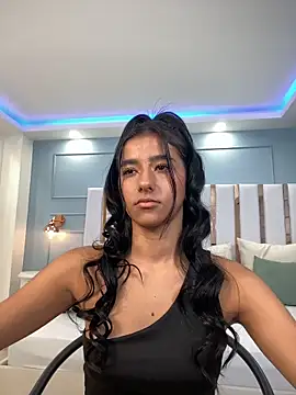 eva roseee online show from 10/29/25, 09:27