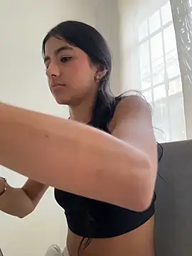 eva roseee online show from 04/16/26, 09:39