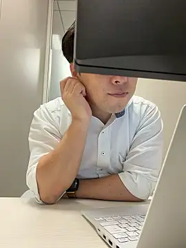 Nobu 469 online show from 10/20/25, 09:21