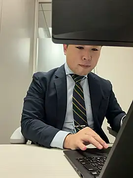 Nobu 469 online show from 11/17/25, 09:37