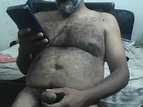 Snapshot of awesomeroc123 chatting on 07/19/26, 04:33 awesomeroc123 online show from 07/19/26, 04:33