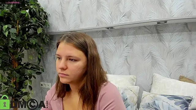 Jenny Jimmy online show from 09/25/25, 12:14